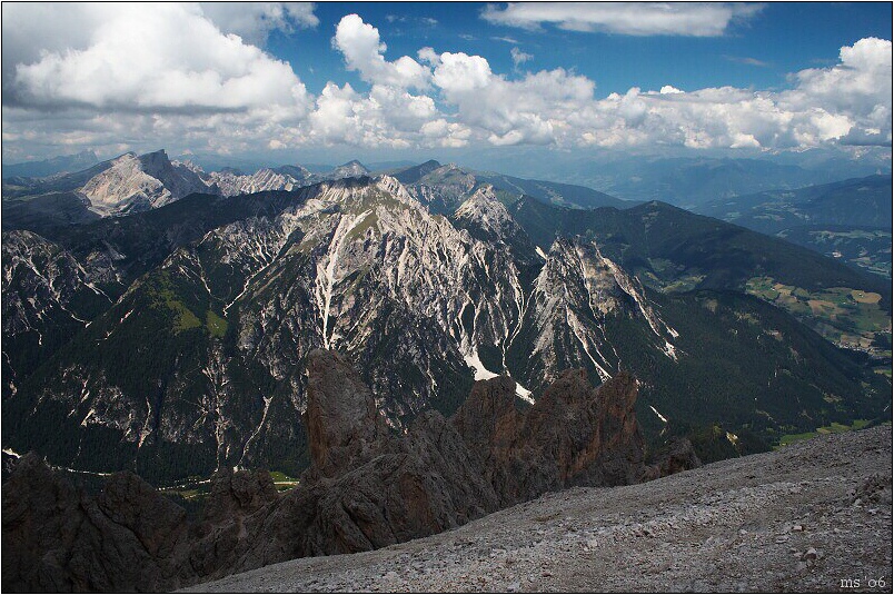img00003.jpg