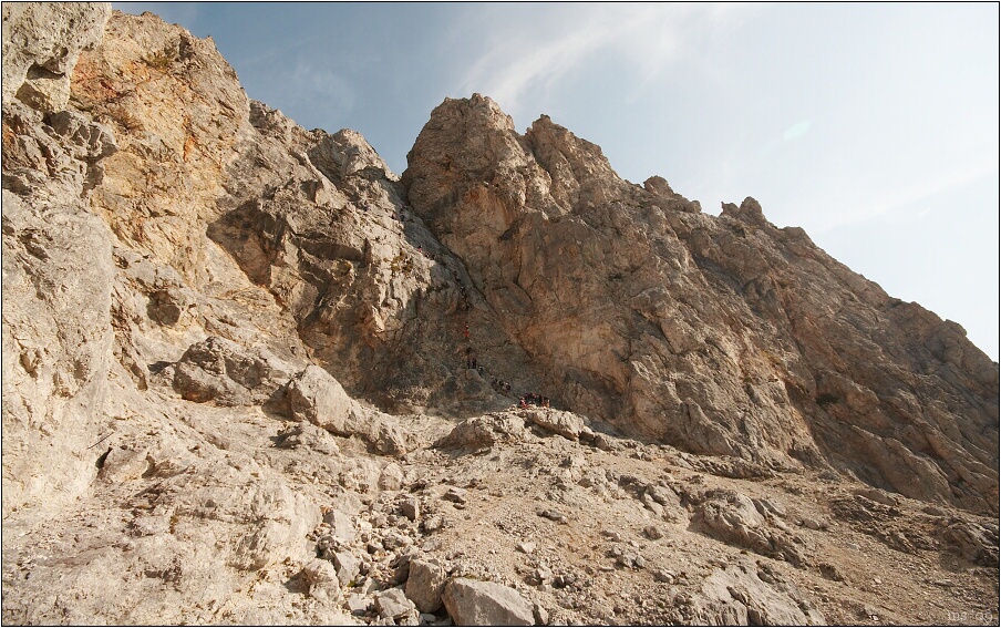 img00008.jpg