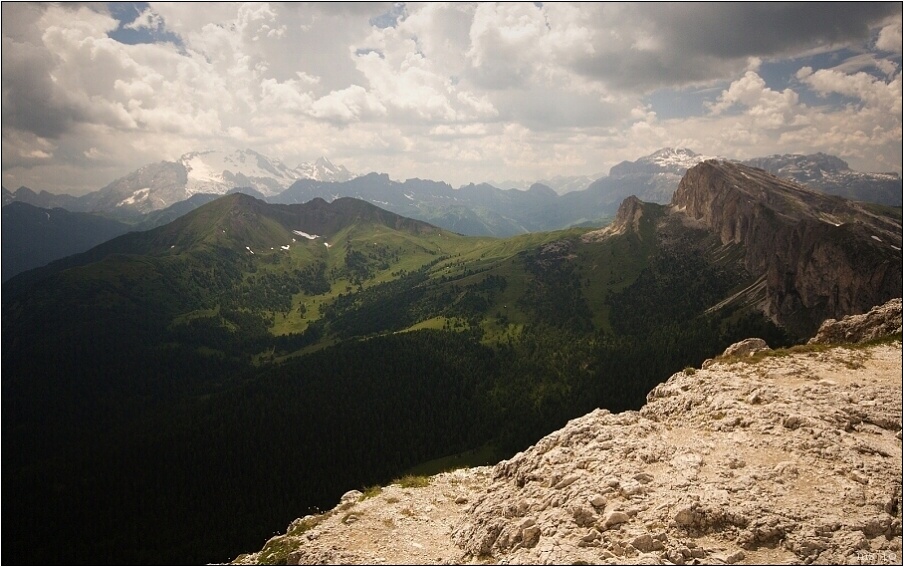 img00004.jpg