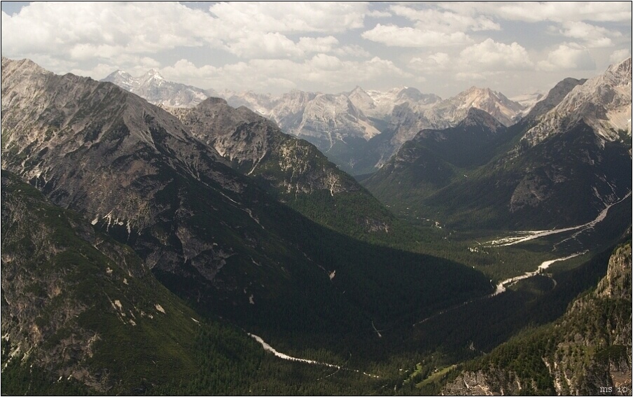 img00082.jpg