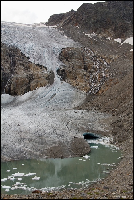 img00025.jpg