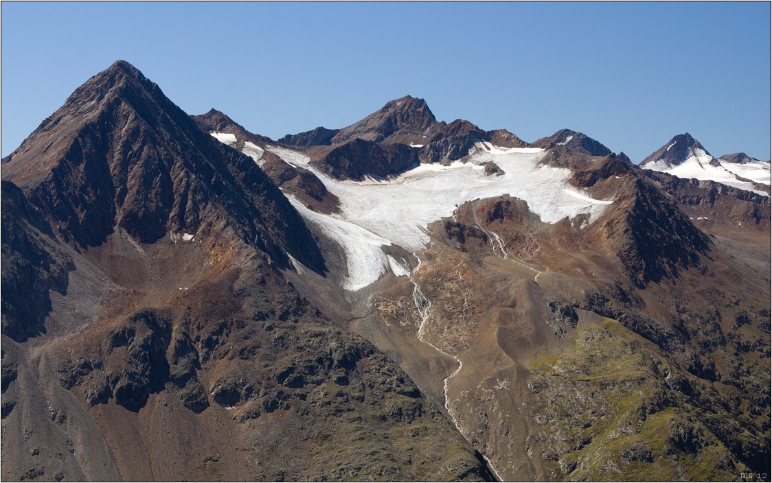 img00049.jpg