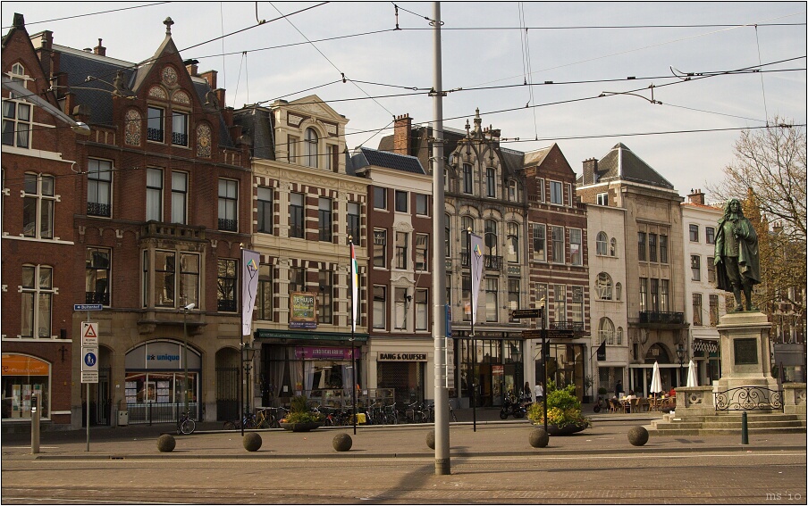 img00004.jpg