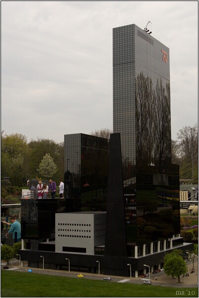 img00012.jpg